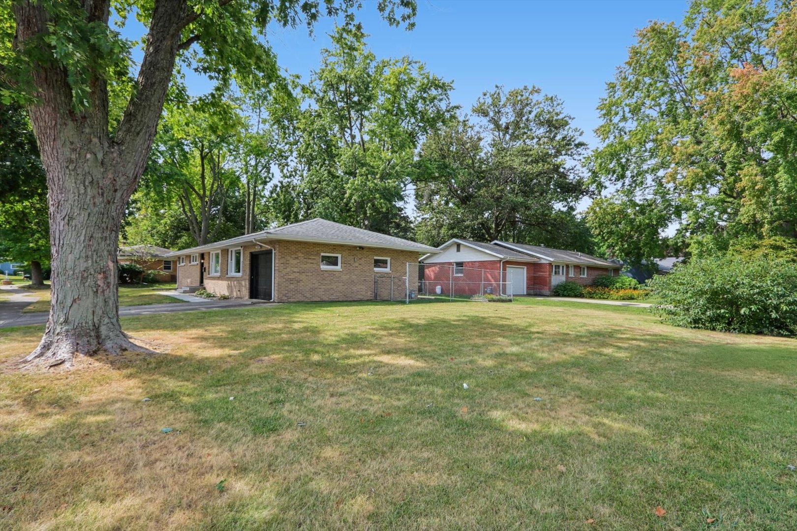 1701 S Anderson Street Property Photo 14