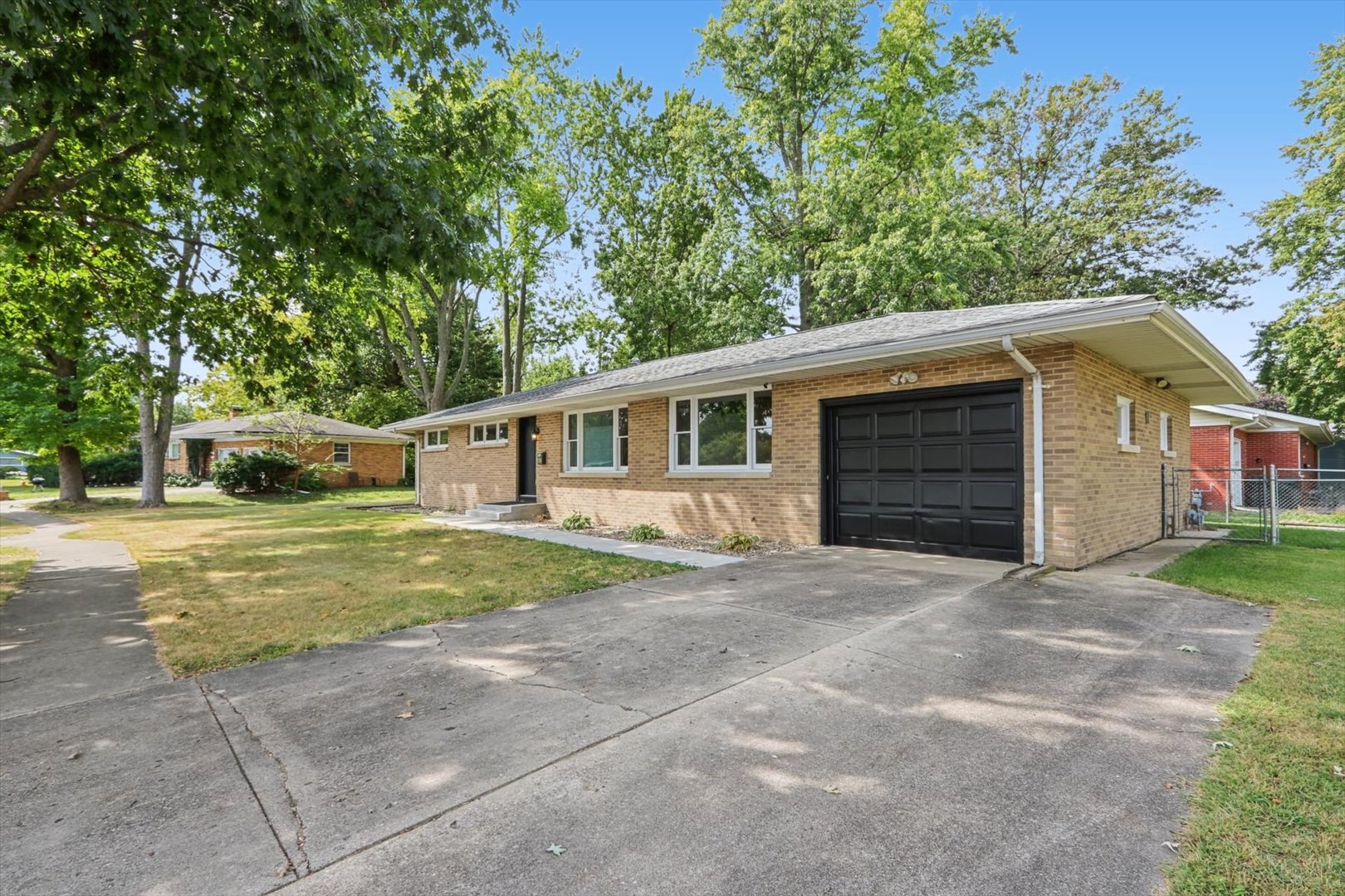 1701 S Anderson Street Property Photo 15
