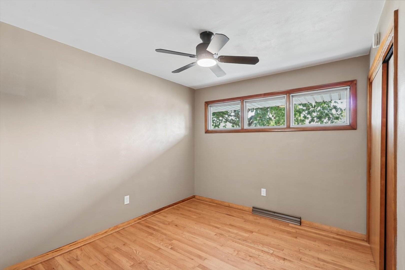 1701 S Anderson Street Property Photo 30