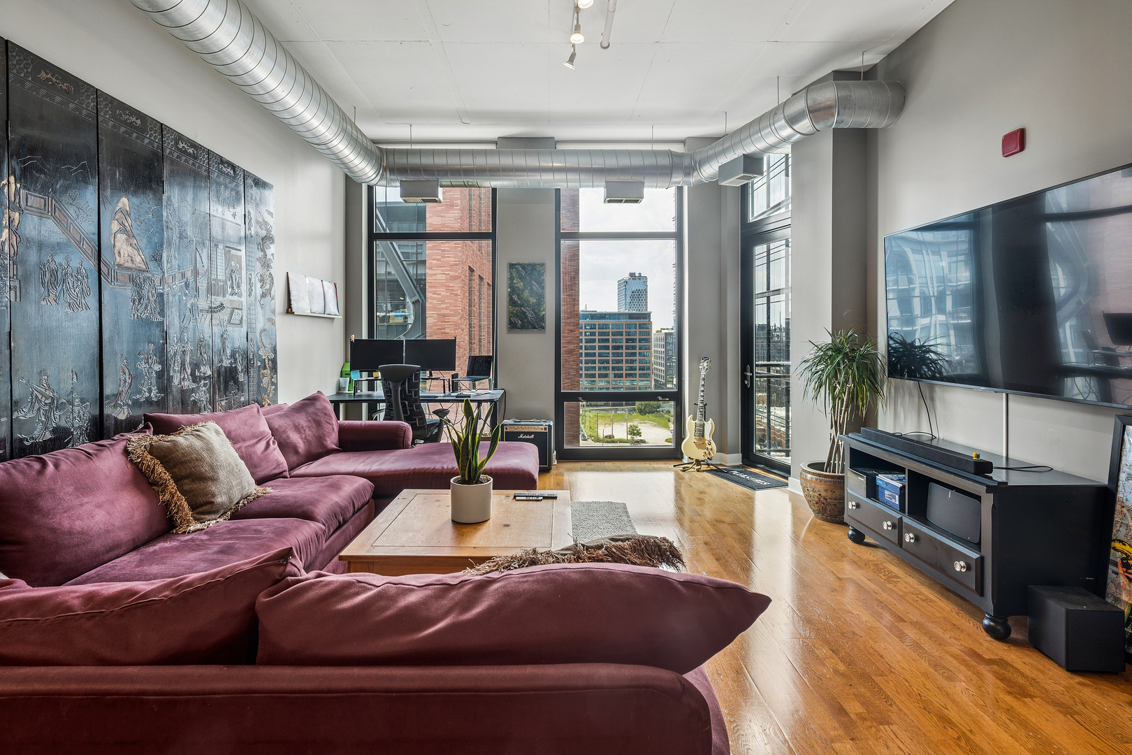740 W Fulton Street 1212 Property Photo 8