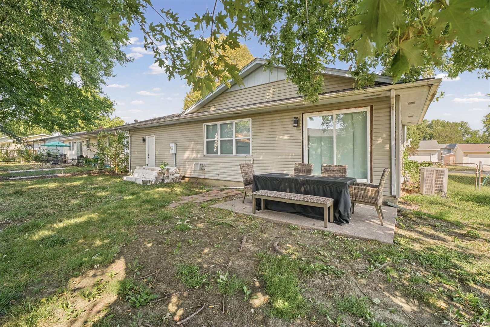 1747 E Barrington Avenue Property Photo 30