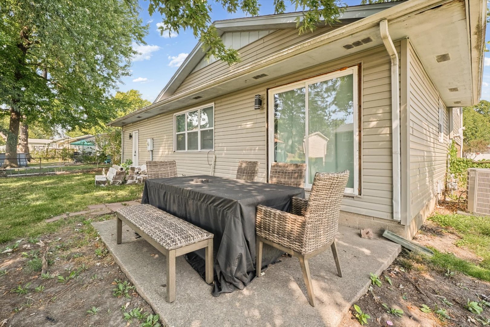 1747 E Barrington Avenue Property Photo 31