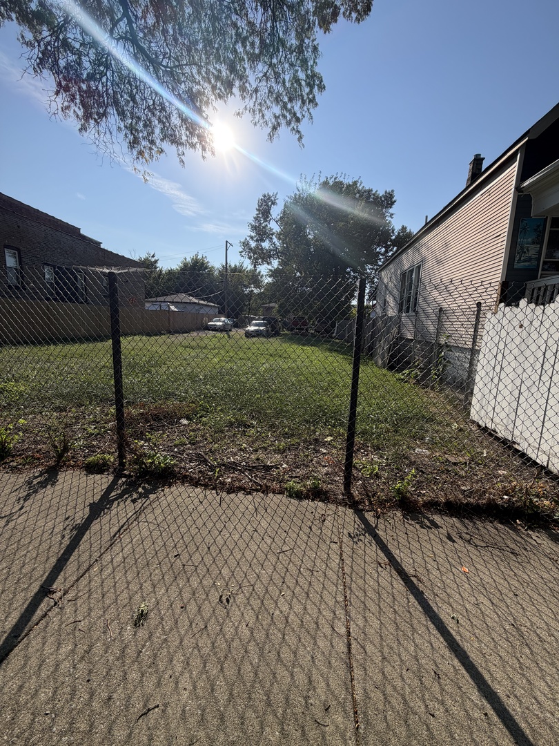 6142 S Marshfield Avenue Property Photo 1