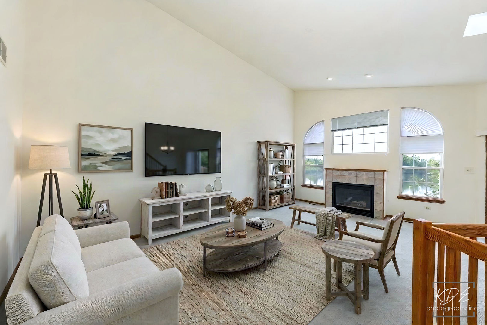 14017 S Cambridge Circle Property Photo 2