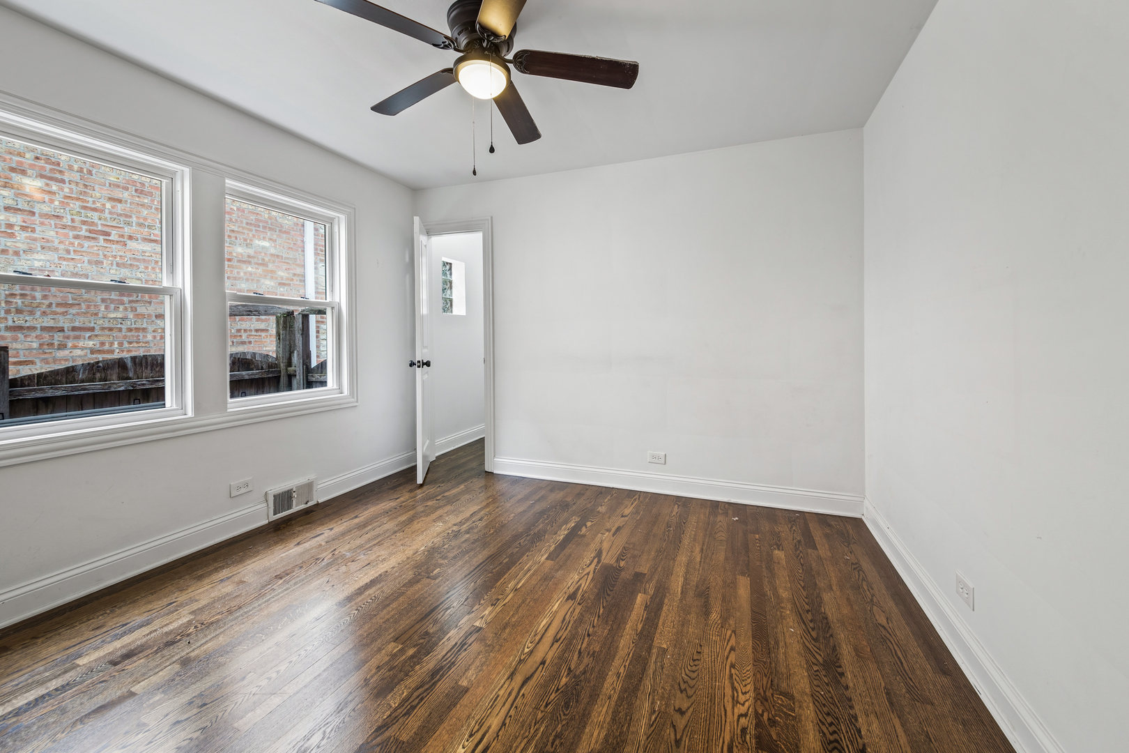 6114 N Lenox Avenue Property Photo 10