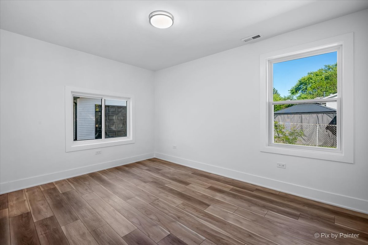 18172 W Twin Lakes Boulevard Property Photo 15