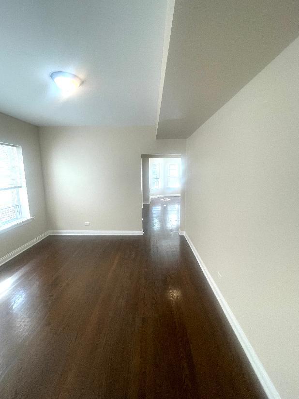 7743 S East End Avenue 2 Property Photo 6