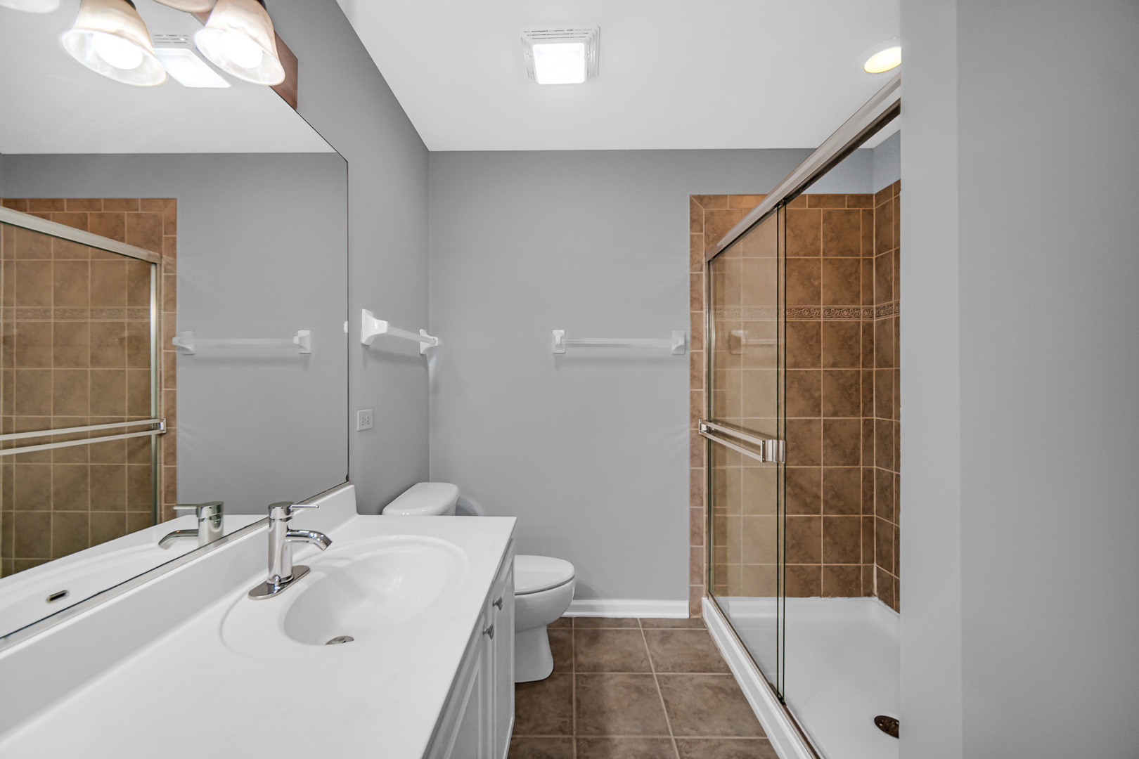 2392 Oakfield Court Property Photo 18