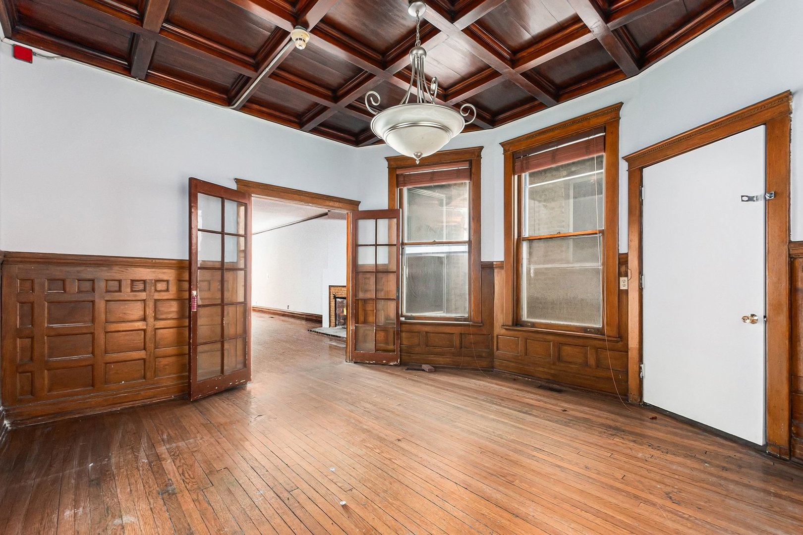 5114 S Dorchester Avenue Property Photo 10