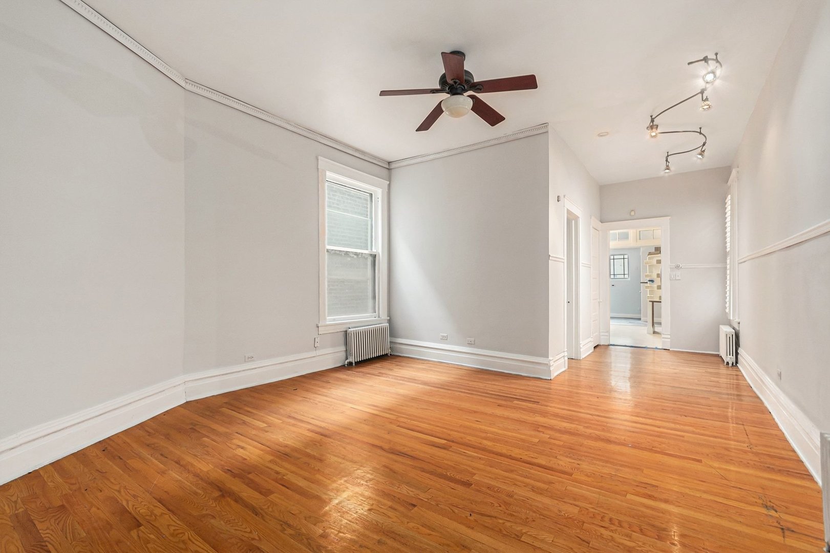 5114 S Dorchester Avenue Property Photo 14
