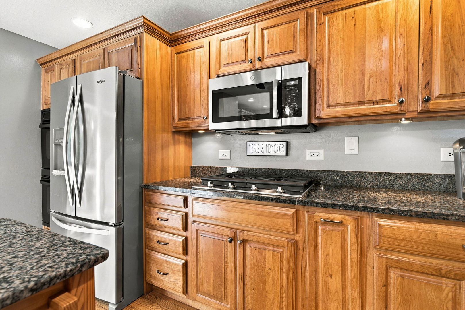 25240 W Marble Court Property Photo 13