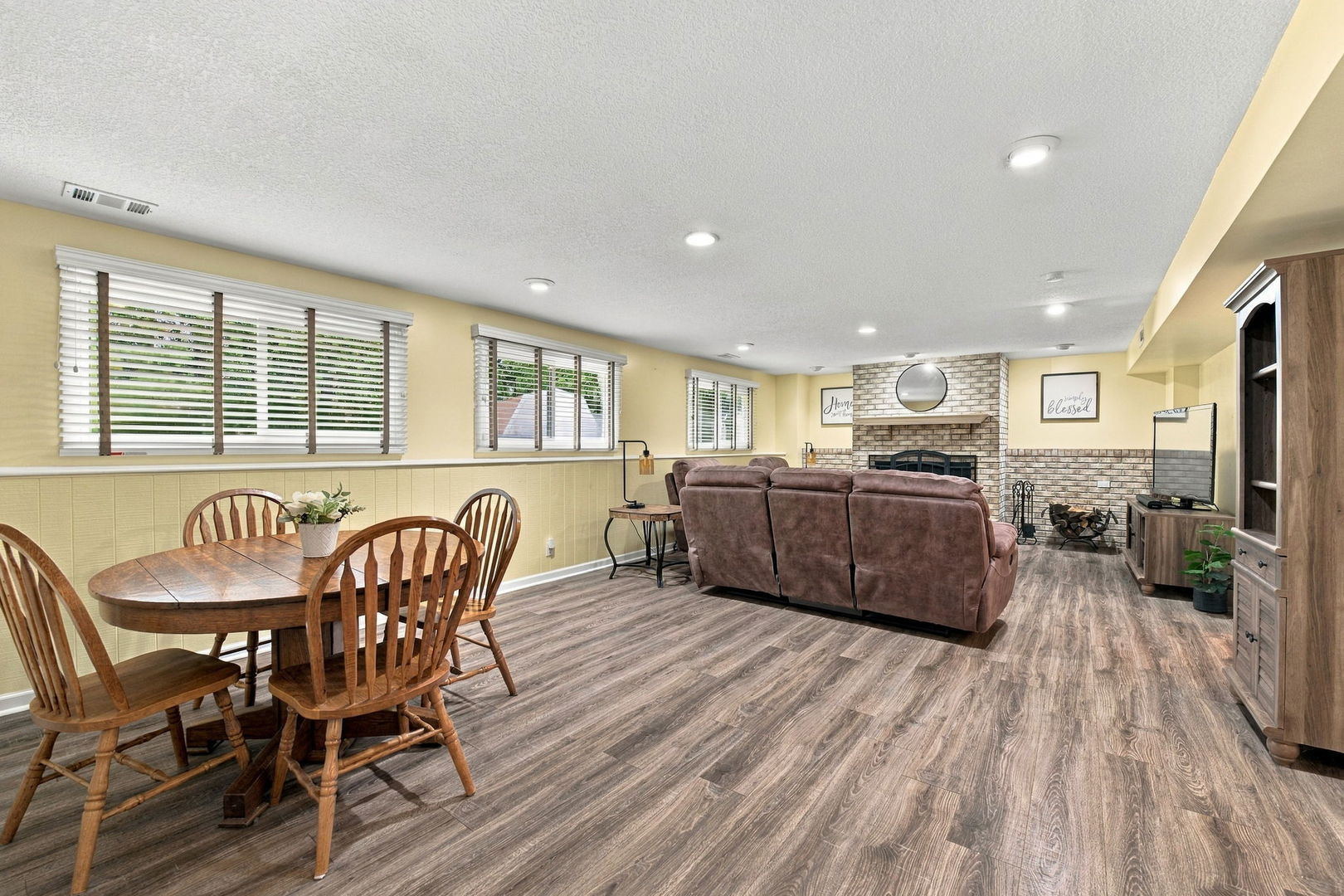 25240 W Marble Court Property Photo 23