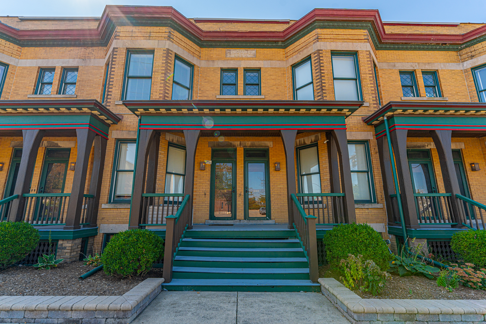 108 W Locust Street Property Photo 1