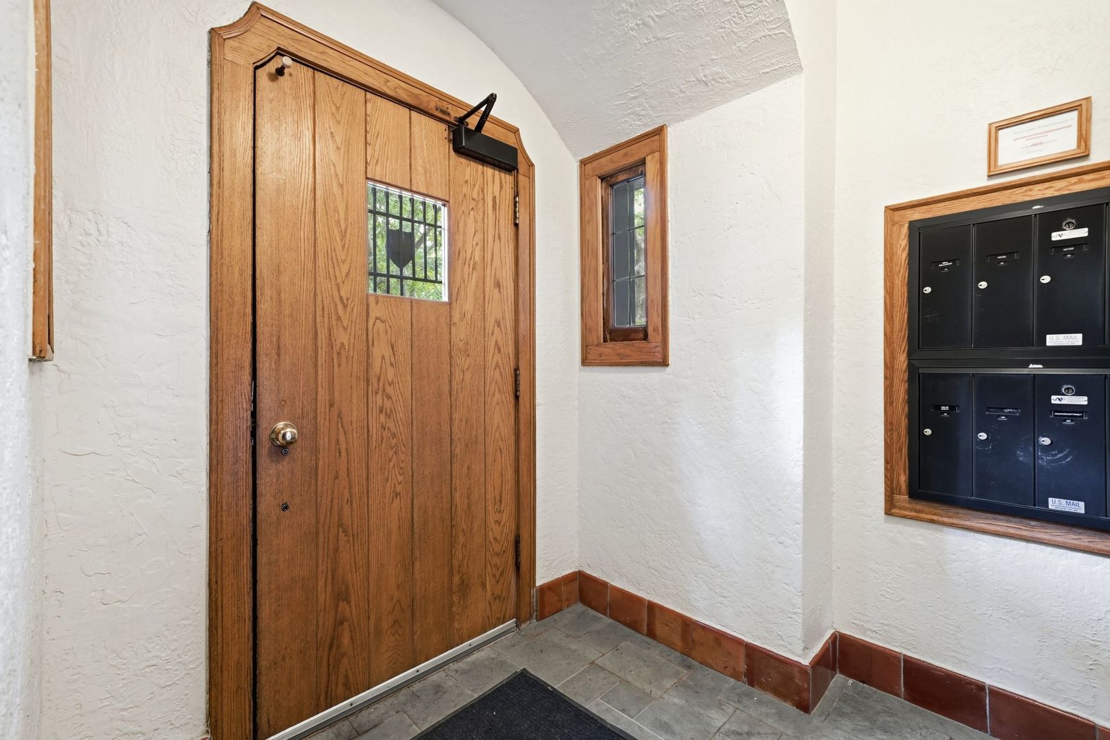2443 W Lunt Avenue Ge Property Photo 15