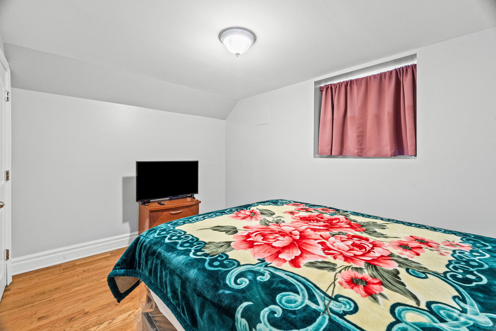 6301 N Richmond Street 1aa Property Photo 12