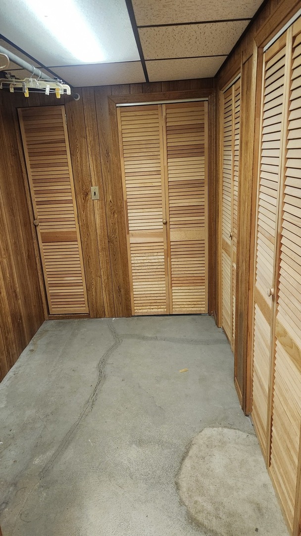 143 S Pleasant Avenue Property Photo 18