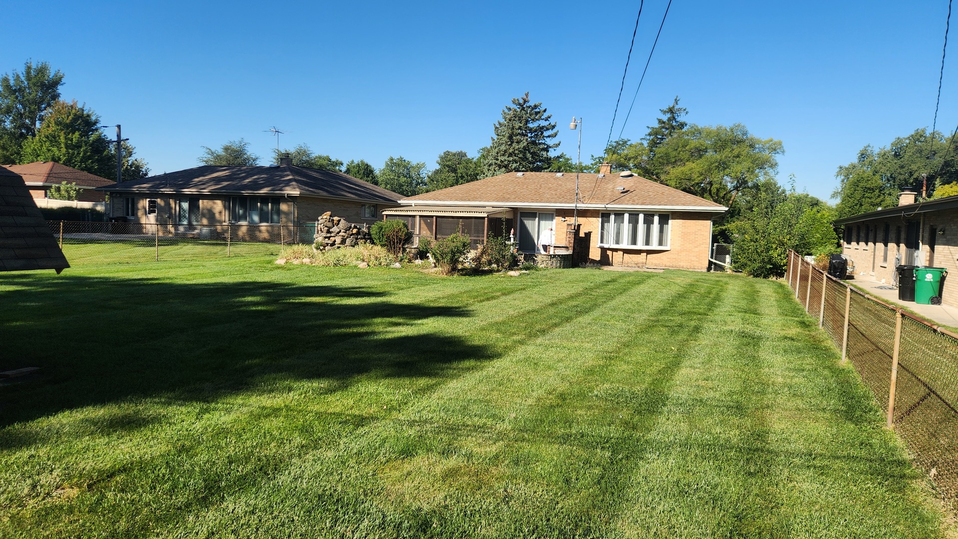 143 S Pleasant Avenue Property Photo 20