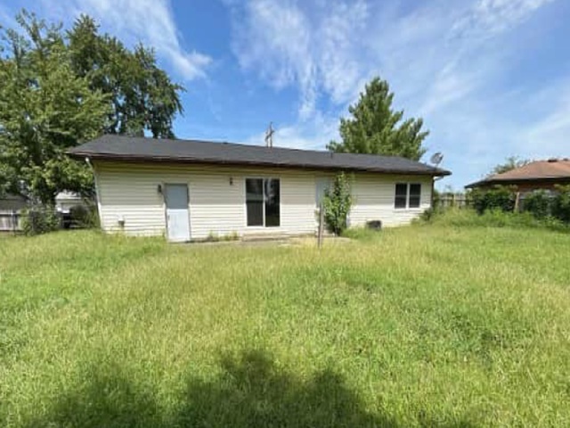 409 Lee Avenue Property Photo 3