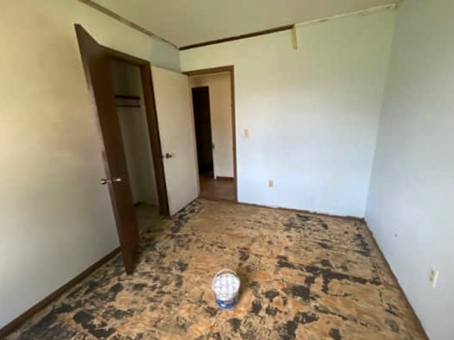409 Lee Avenue Property Photo 8