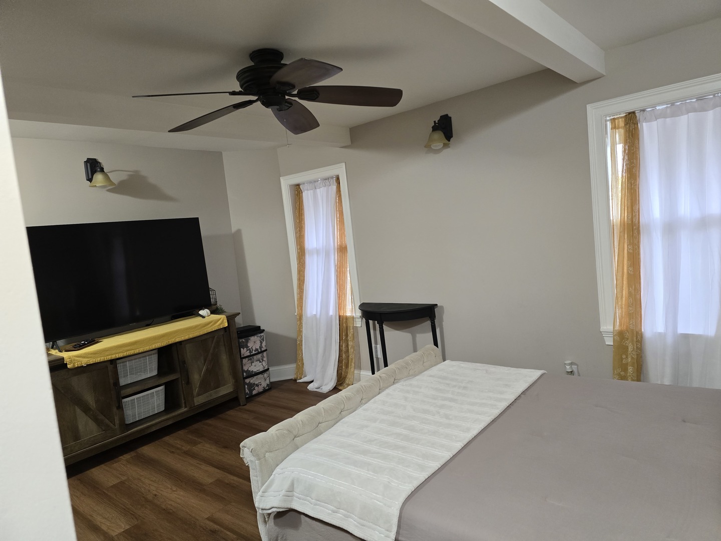 112 E Main Street Property Photo 17