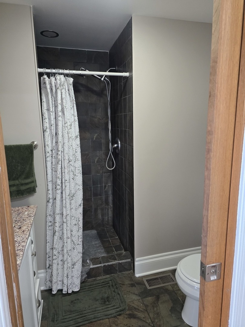 112 E Main Street Property Photo 23