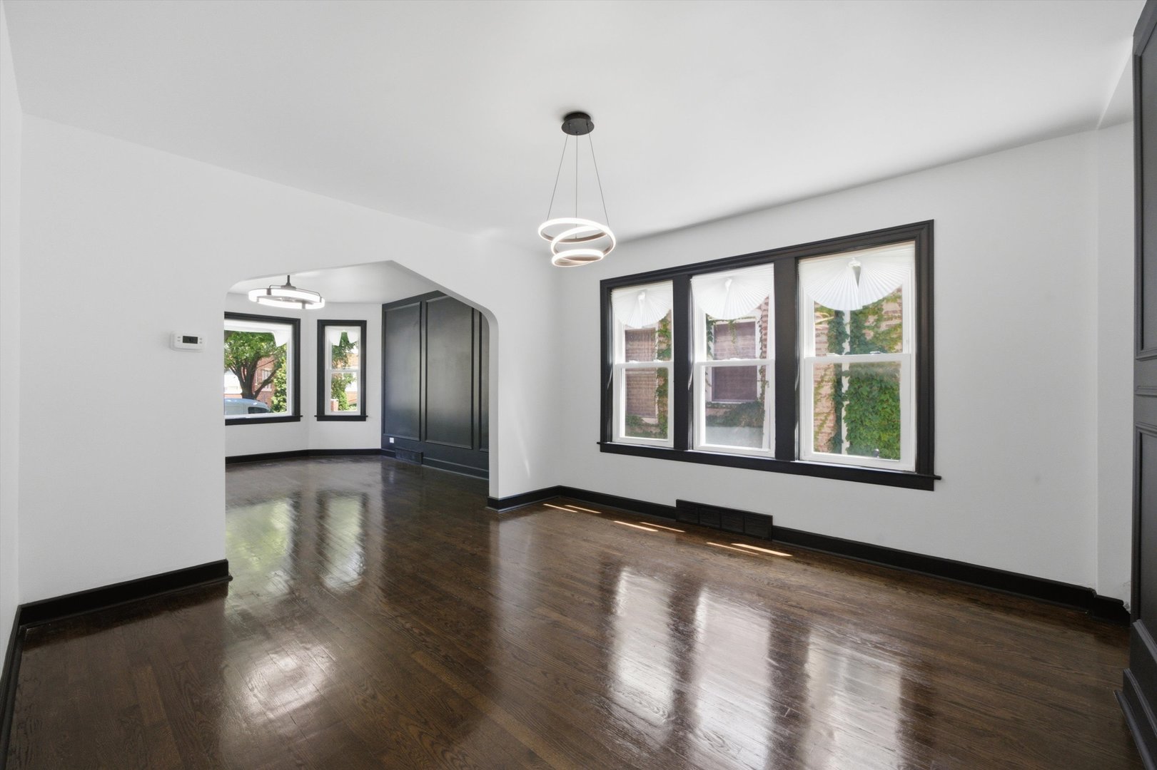 6604 S Rockwell Street Property Photo 8