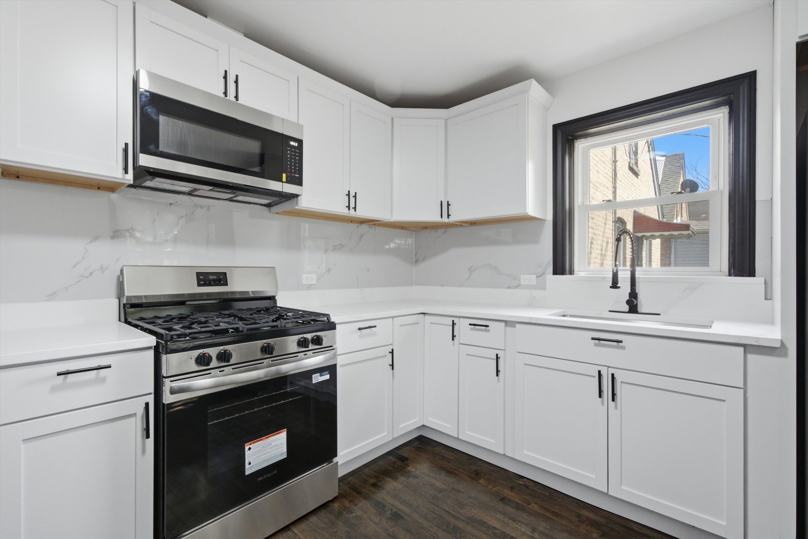 6604 S Rockwell Street Property Photo 11