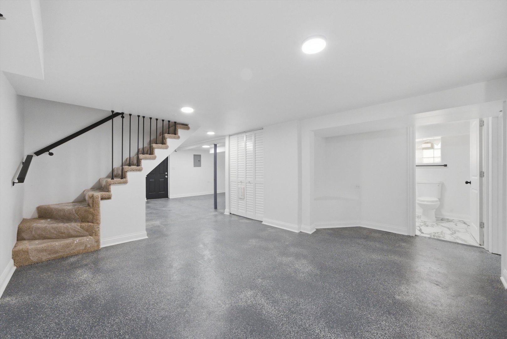6604 S Rockwell Street Property Photo 23