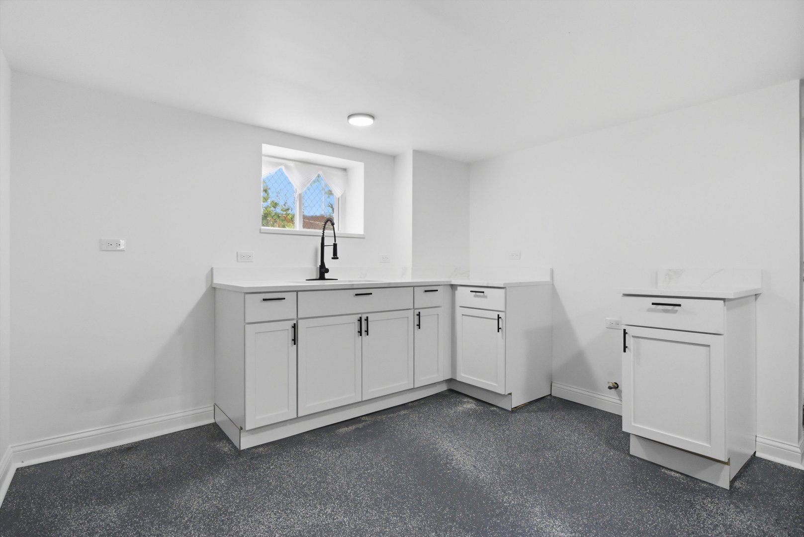 6604 S Rockwell Street Property Photo 28