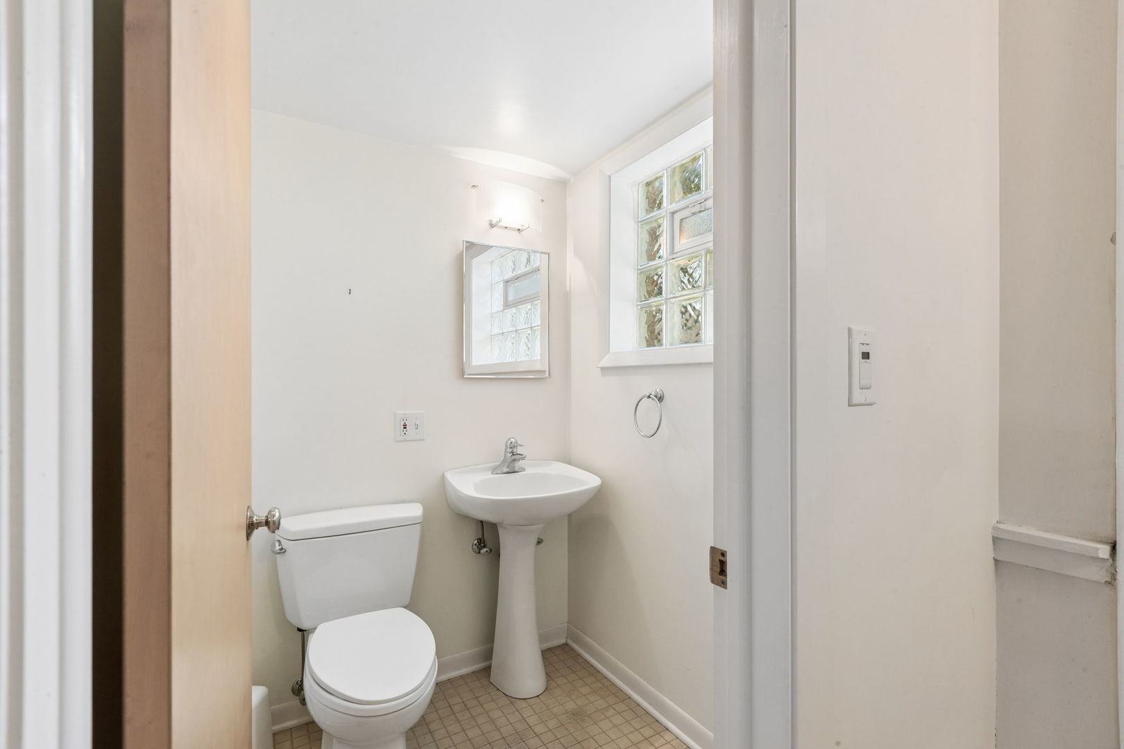 7920 Kenneth Avenue Property Photo 25