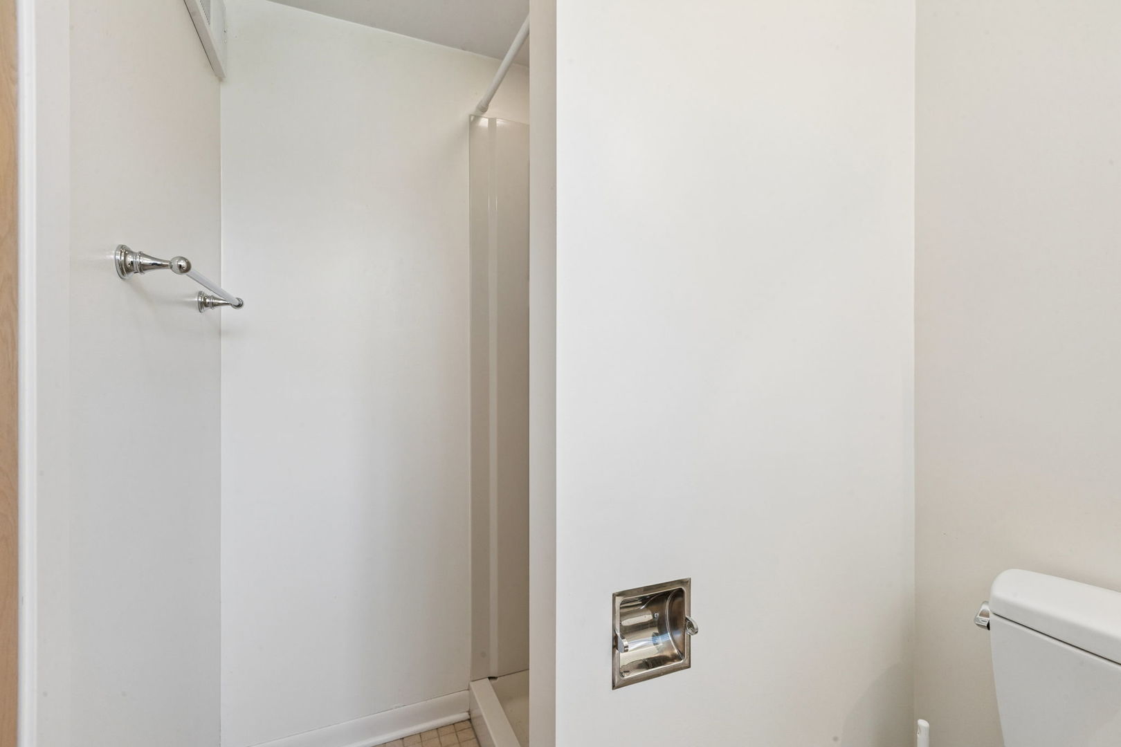 7920 Kenneth Avenue Property Photo 26