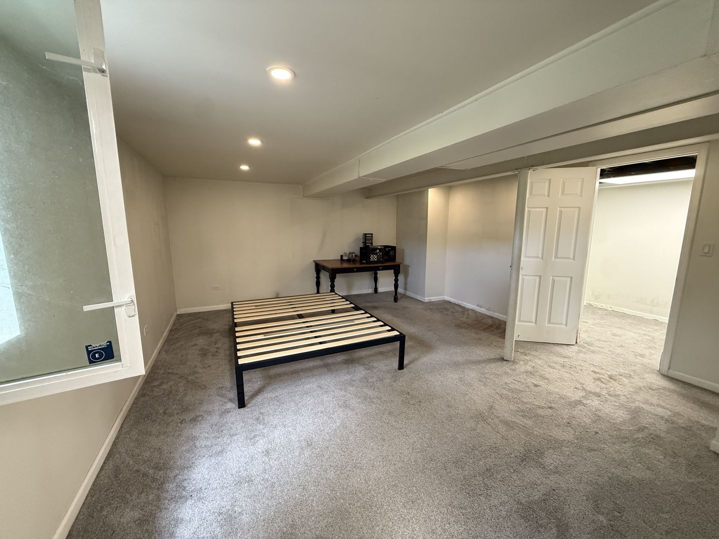 15700 Leclaire Avenue Property Photo 11