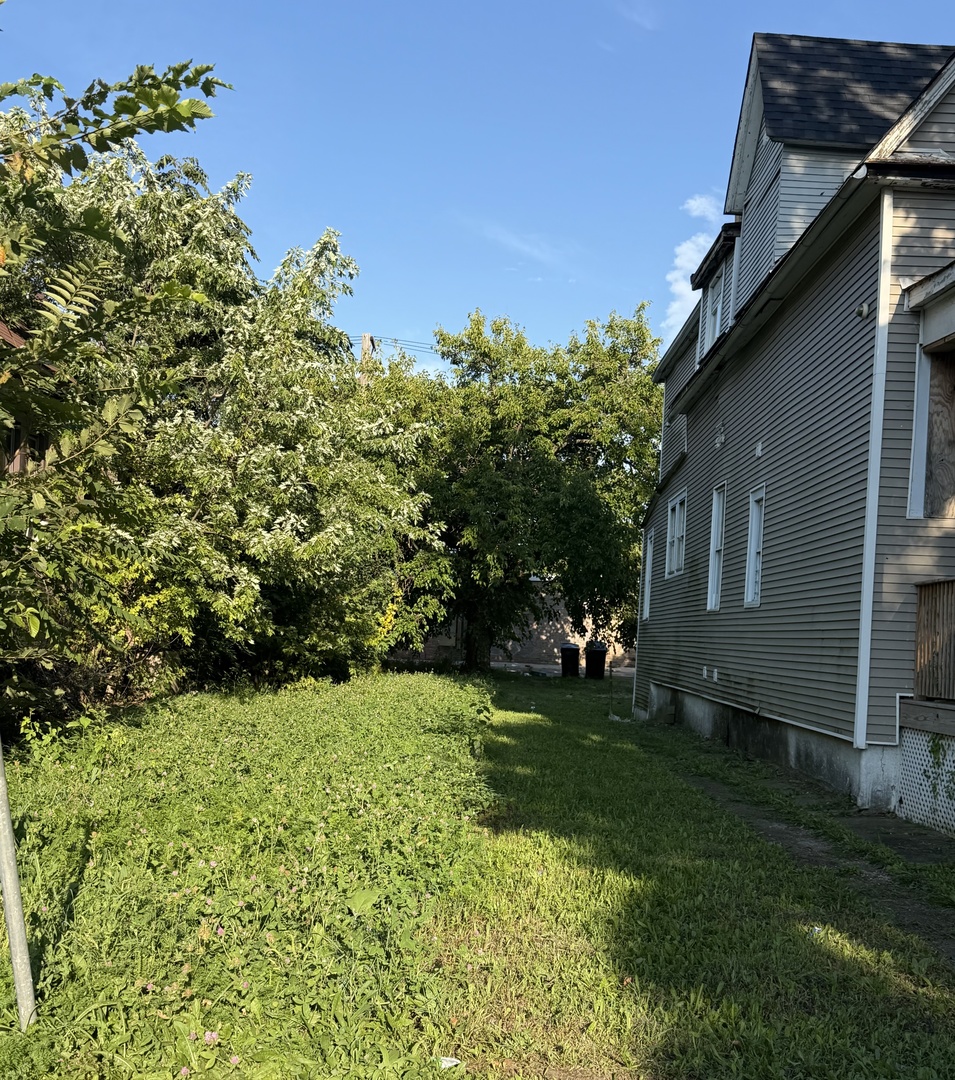 6727 S Marshfield Avenue Property Photo 1