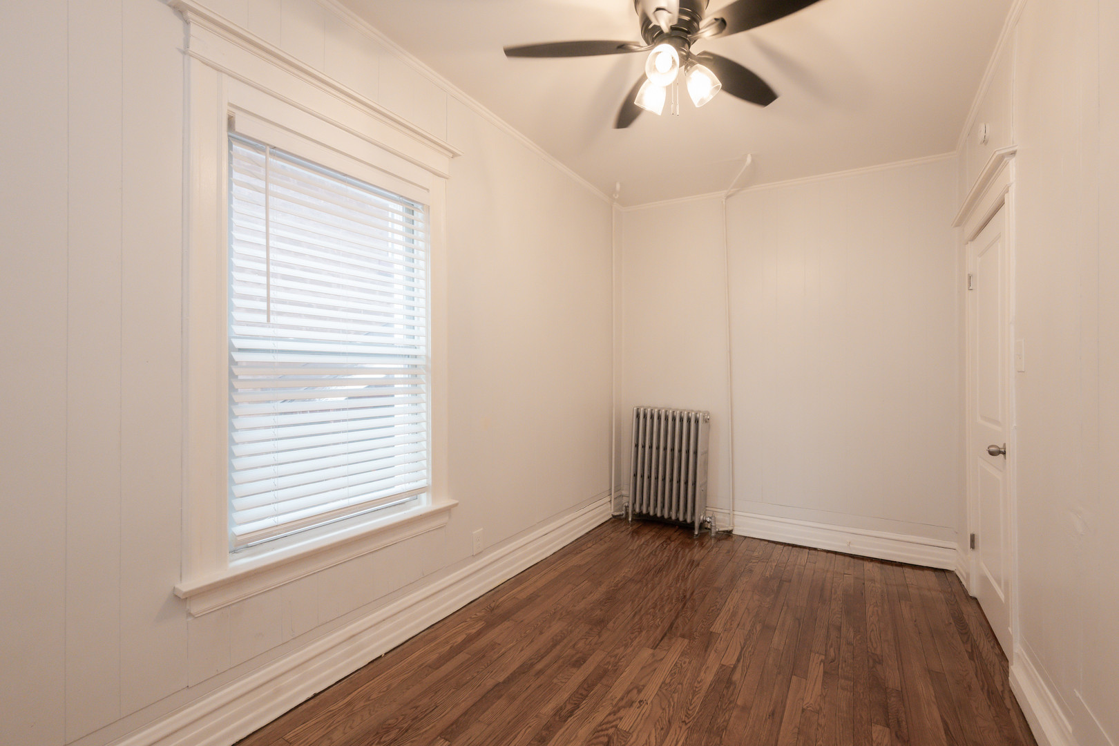 7653 S Saint Lawrence Avenue Property Photo 13