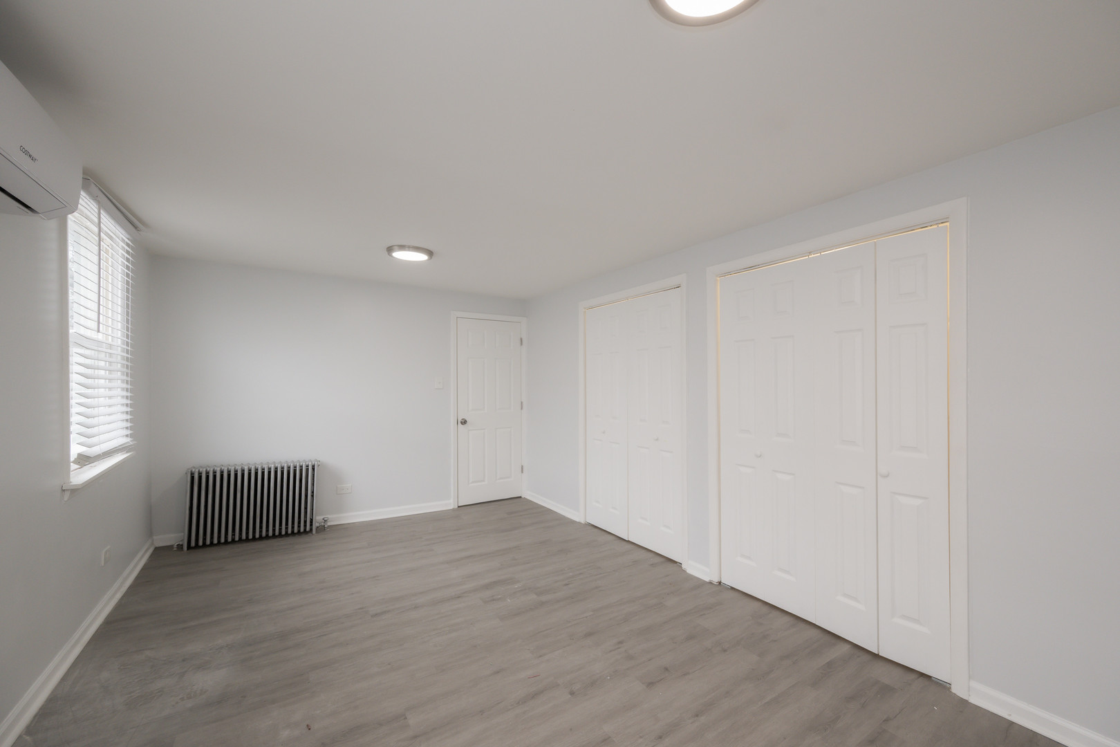 7653 S Saint Lawrence Avenue Property Photo 19