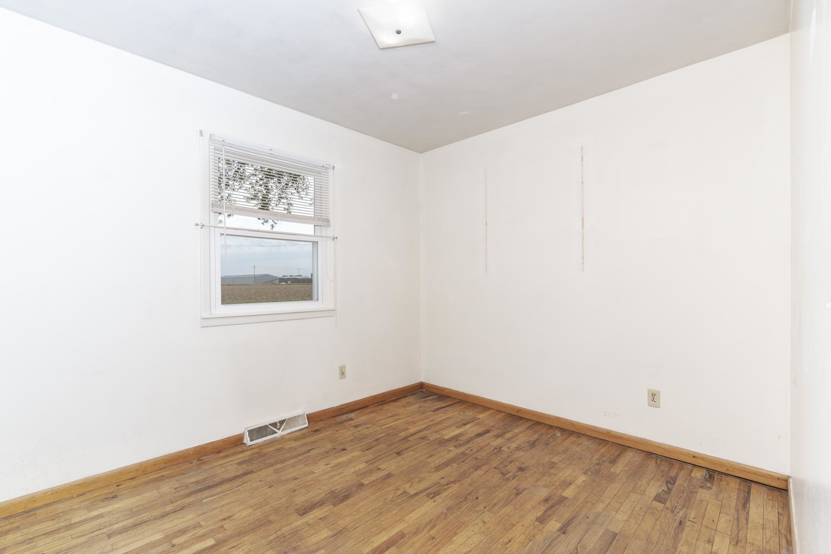 14235 N 1775 East Road Property Photo 21