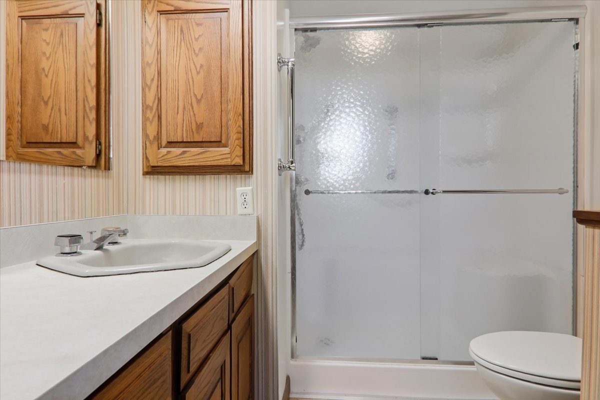 300 S Jackson Street Property Photo 24