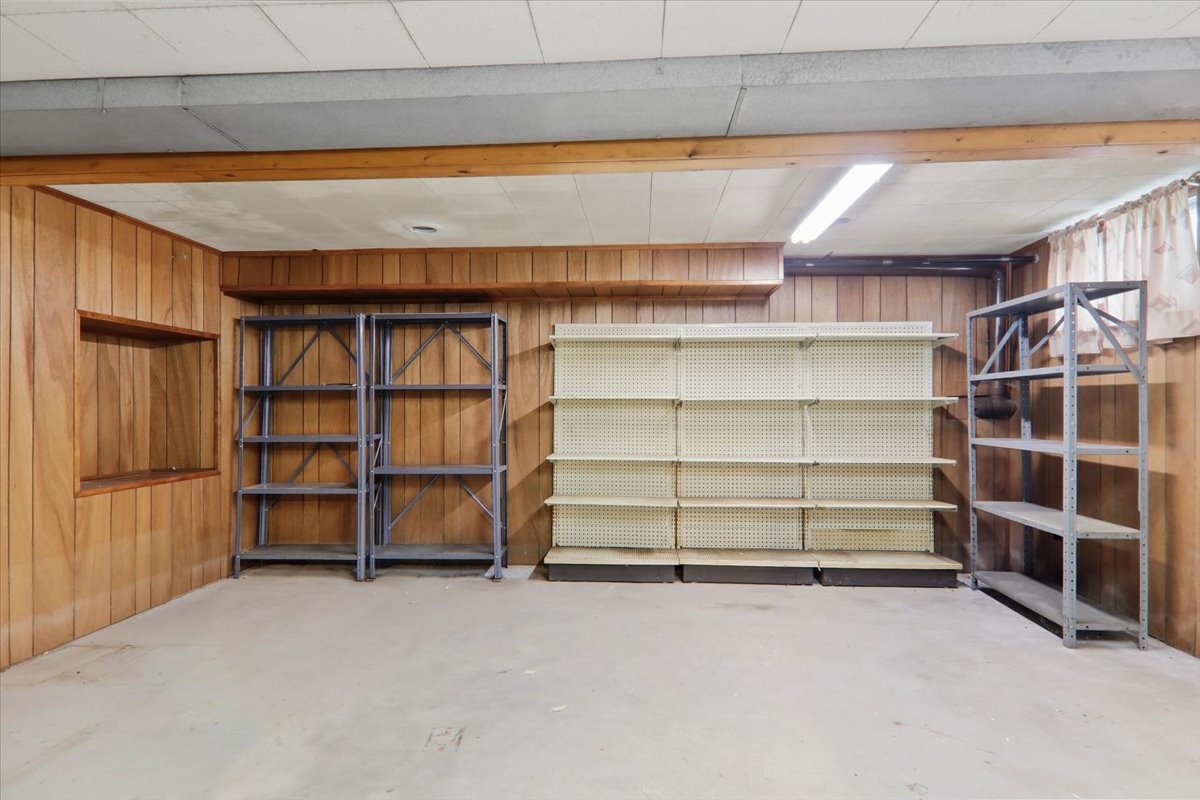 300 S Jackson Street Property Photo 35