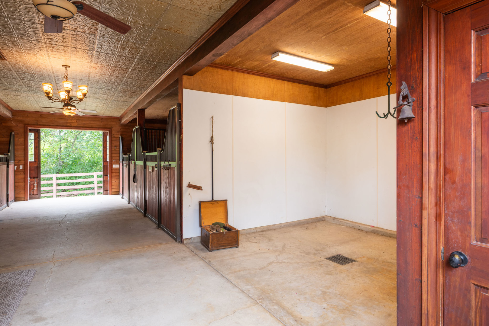 5 Autumn Trail Property Photo 51