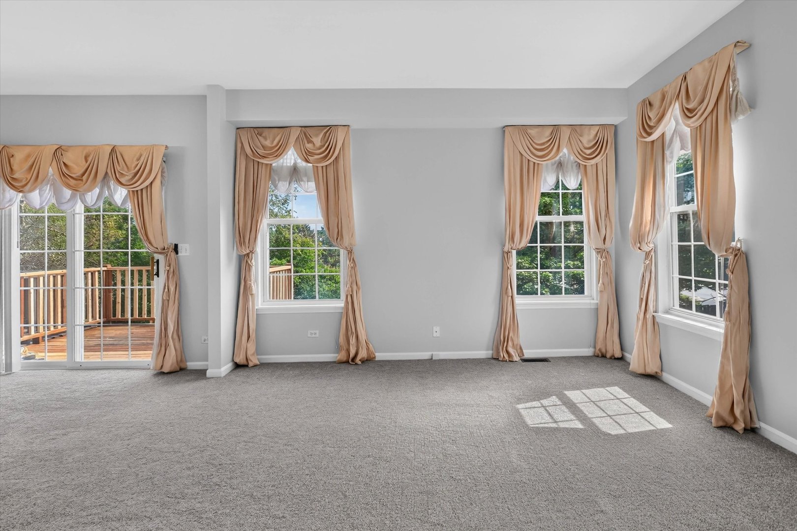 533 Cherry Hill Court Property Photo 7