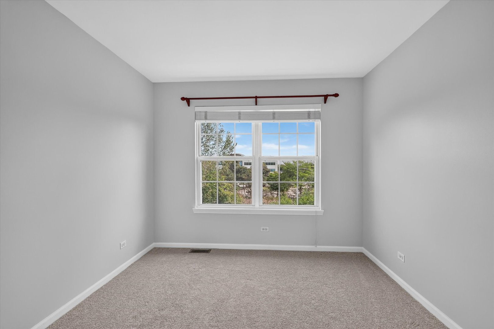 533 Cherry Hill Court Property Photo 18