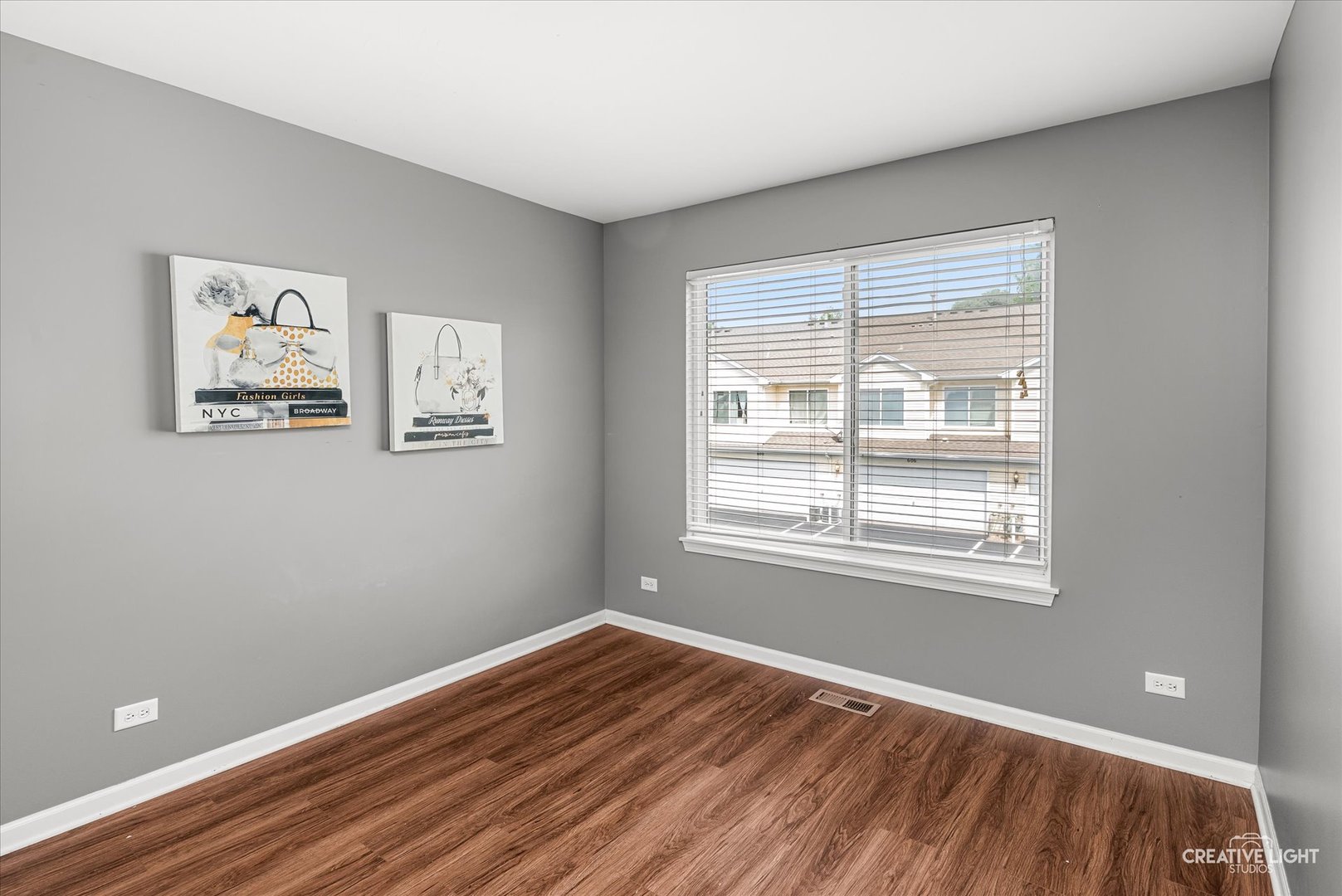 616 Lincoln Station Drive Property Photo 11