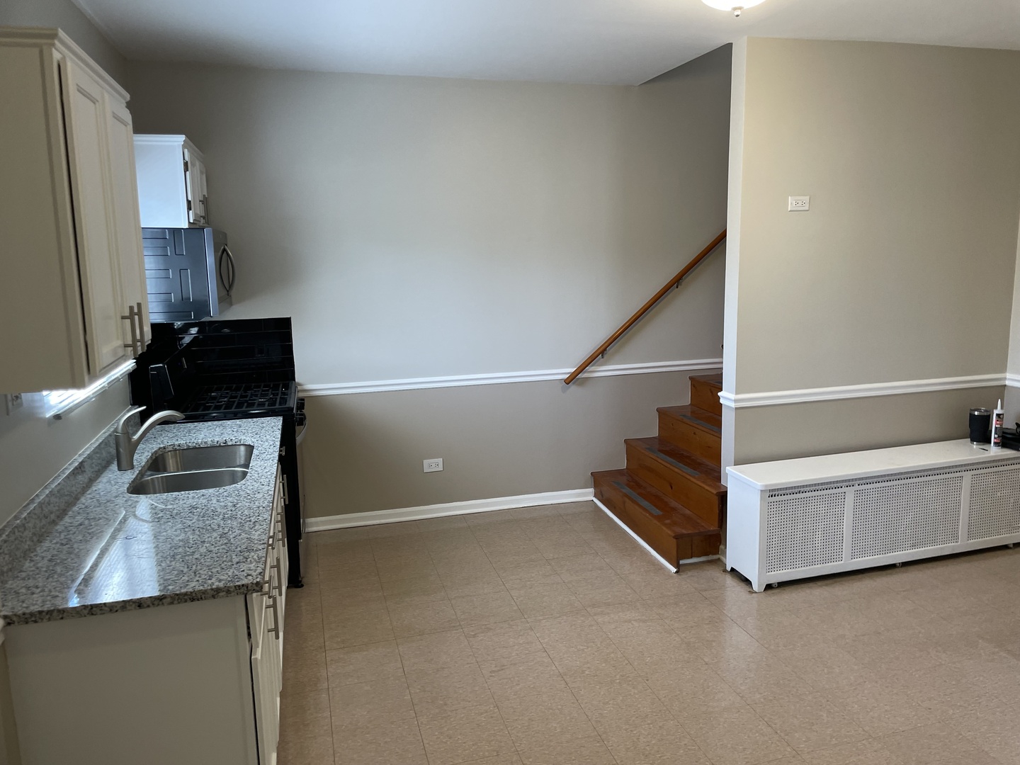 714 Broadway Avenue Rear Property Photo 4