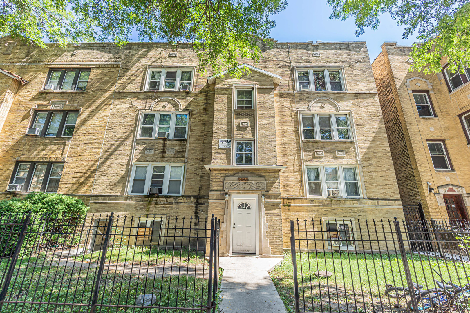 6215 N Washtenaw Avenue 2 Property Photo 12
