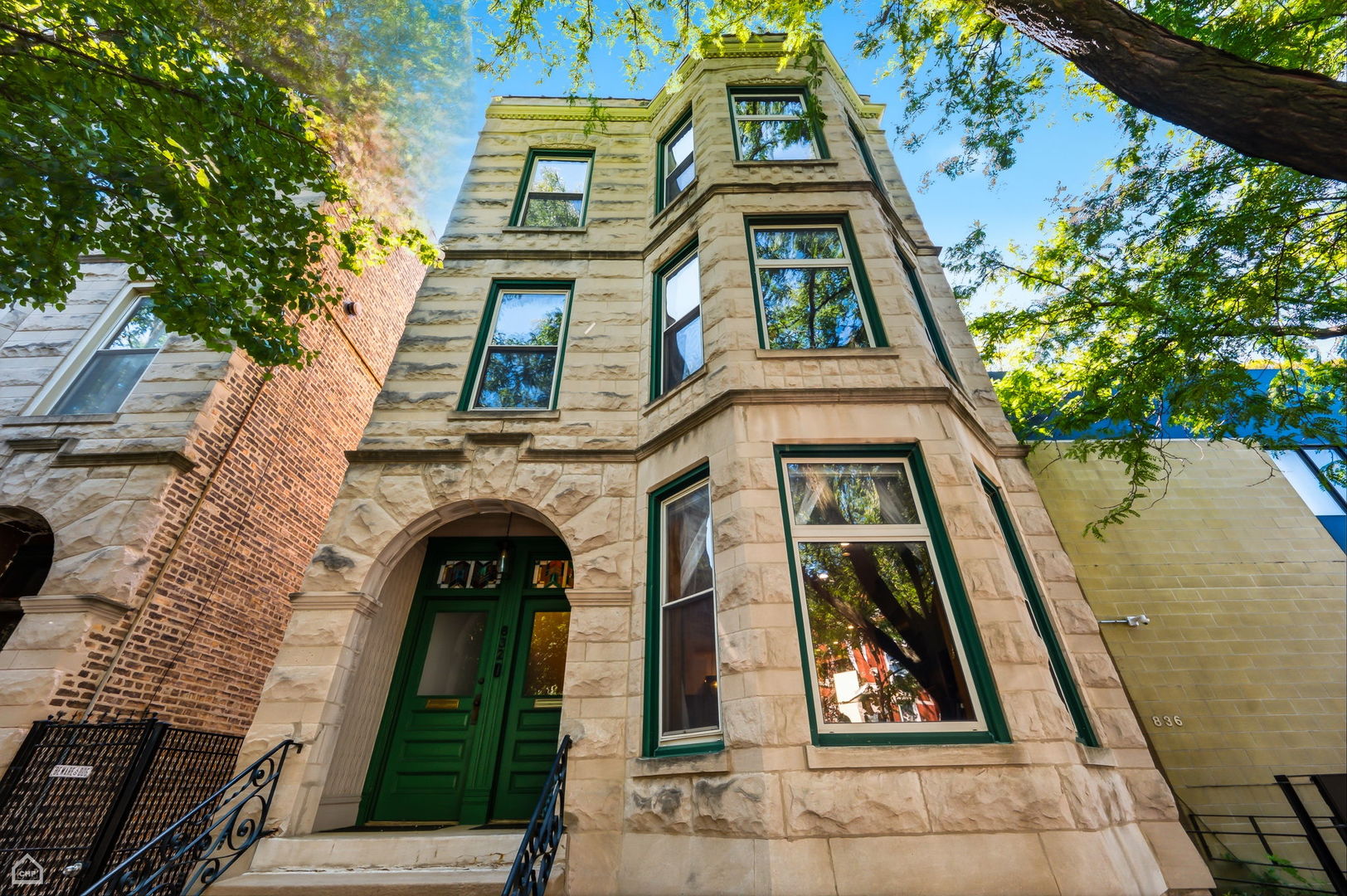 832 N Paulina Street 1 Property Photo 1