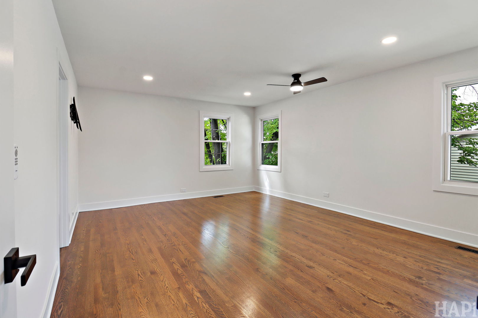 62 E Fox Hill Drive Property Photo 16