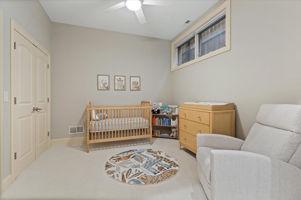 1355 W Erie Street 1 Property Photo 24