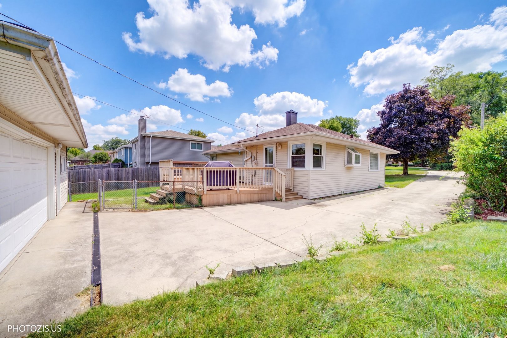 1048 Hermes Avenue Property Photo 29