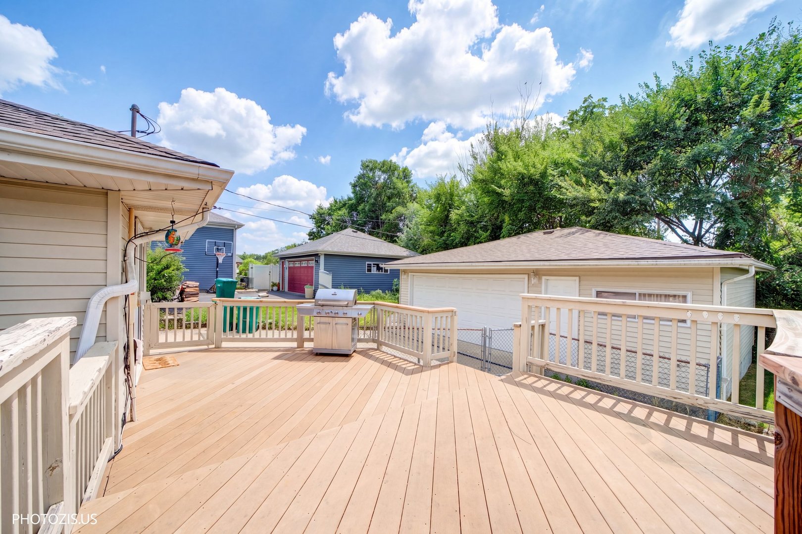 1048 Hermes Avenue Property Photo 31