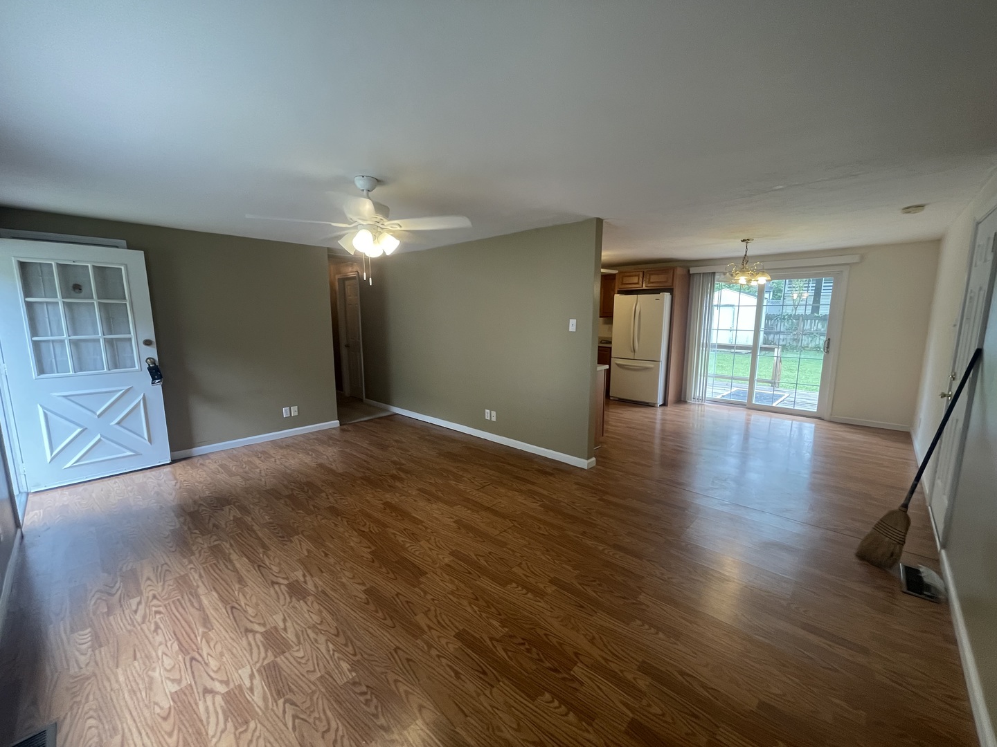 1007 W Laurel Street Property Photo 13